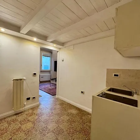 3 Min Station 10 Min Duomo Apartment