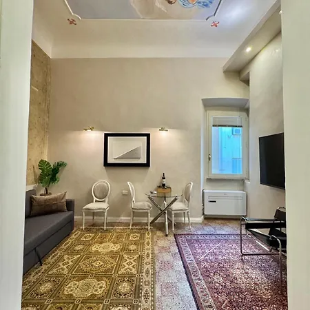 3 Min Station 10 Min Duomo Apartment *